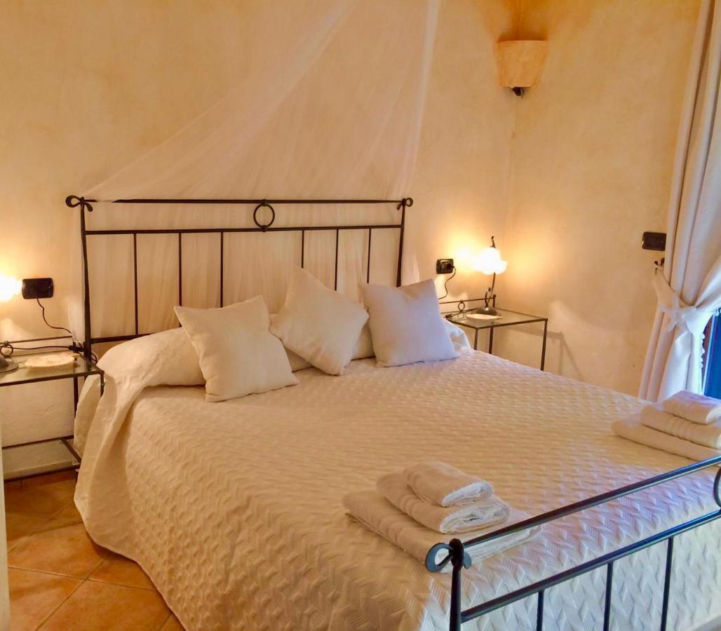 Villa Franci ซานตา เตเรซา กัลลูรา ภายนอก รูปภาพ