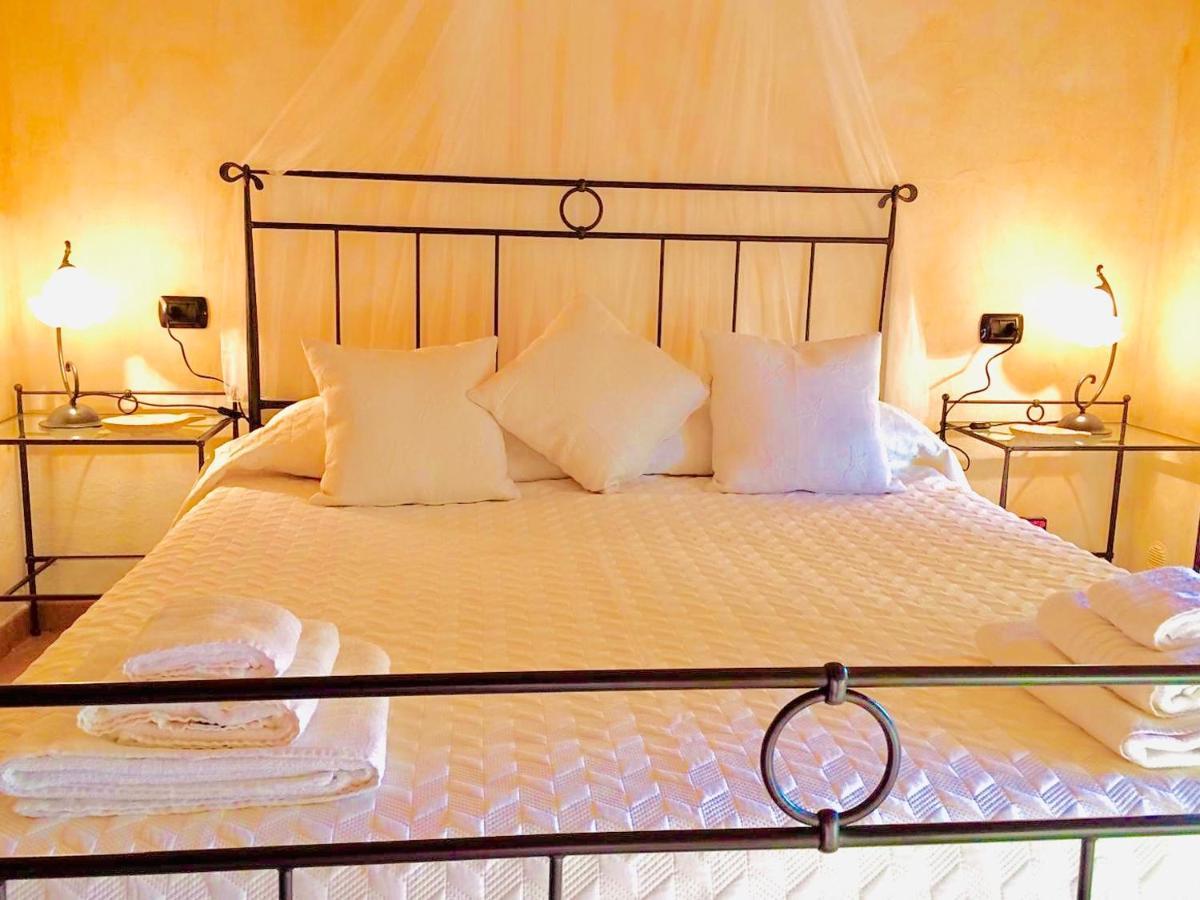 Villa Franci ซานตา เตเรซา กัลลูรา ภายนอก รูปภาพ