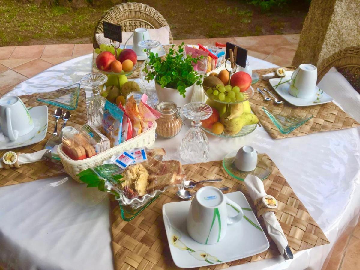 Villa Franci ซานตา เตเรซา กัลลูรา ภายนอก รูปภาพ